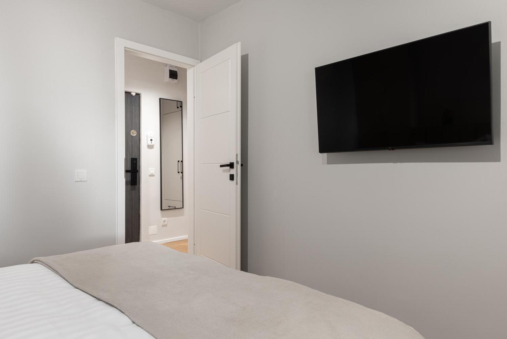 Clujstays Studio Close To City Center Exterior photo